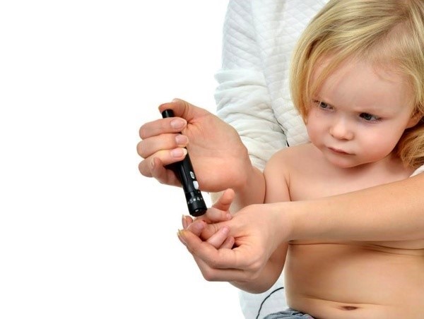 چه فاکتورهایی ریسک بروز دیابت را در کودکان، افزایش می دهد؟